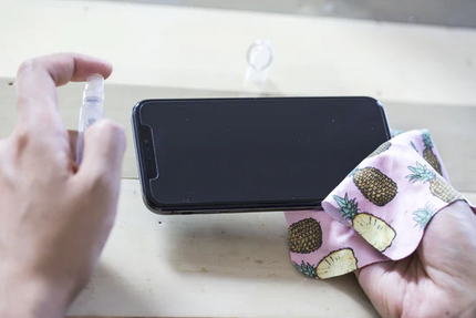Handy Screen Cleaner Kit