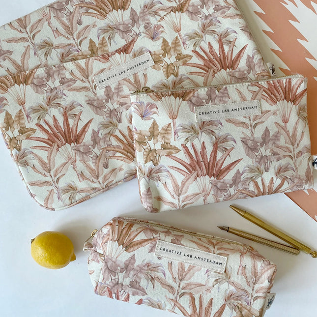 creative-lab-amsterdam-laptop-sleeve-terra-leaves