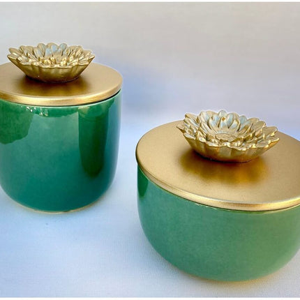 green jar golden color sunflower lid