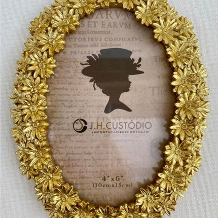photo-frame-oval-golden-color-flowers