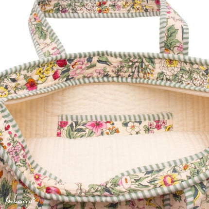 Shopper Helena